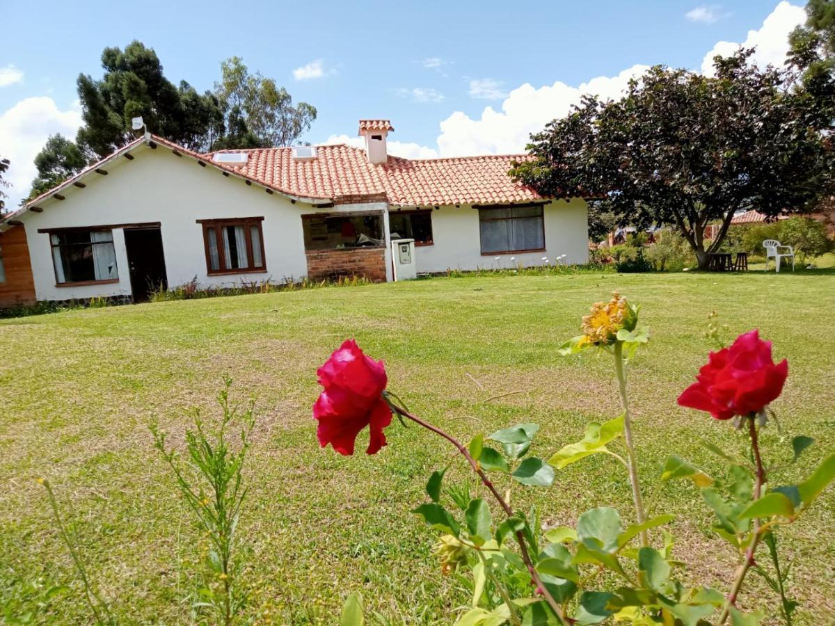 Hospedaje Y Zona De Camping Pistacho Guest House Villa de Leyva Exterior photo